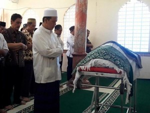 Begini Perbedaan Bacaan Salat Jenazah untuk Laki-Laki dan Perempuan