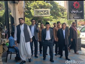 Tunjukkan Afghanistan Aman, JK Jalan-jalan di Pusat Perbelanjaan Kabul
