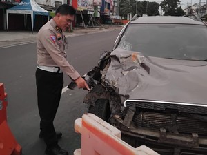 Pemotor di Palembang Tewas Tabrakan dengan Mobil