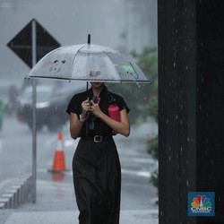 Musim Kemarau Tiba, BMKG Ingatkan Hujan Sore Hari Melanda Wilayah Ini