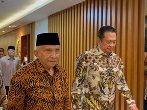 Amien Rais Bertemu Pimpinan MPR, Bahas Apa?
