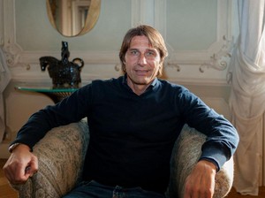 Sah! Antonio Conte Pelatih Baru Napoli