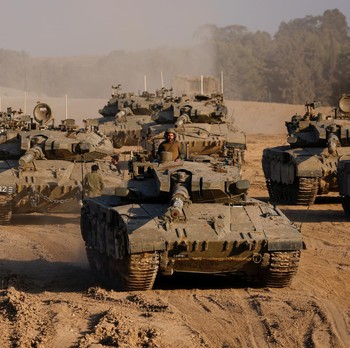 Potret Baru Tank-Tank Israel Kepung Warga Gaza