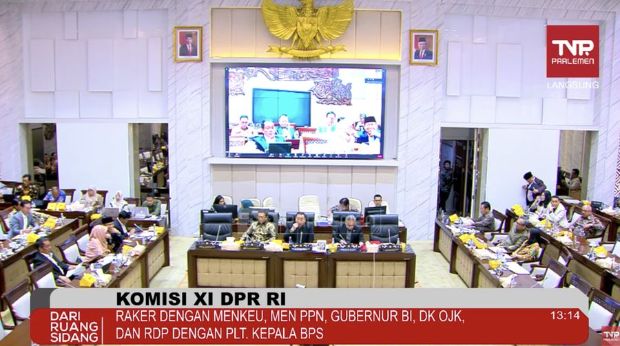 Komis XI Raker Dengan Menkeu, Menteri PPN, GUB BI, DK OJK dan RDP DG PLT. Kepala BPS. (Tangkapan Layar Youtube)