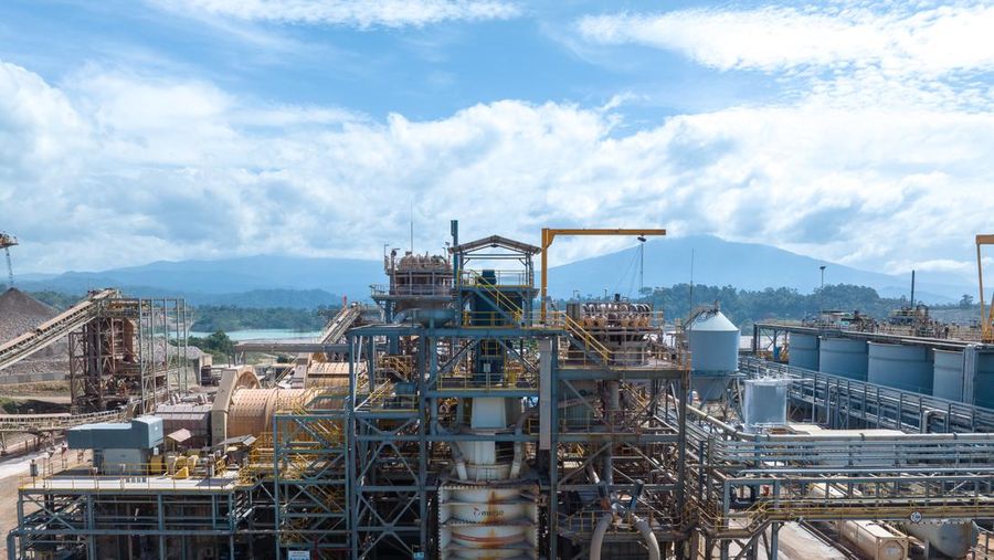 Pabrik Pengolahan Emas di Tambang Martabe, Sumatra Utara Milk Agincourt Resources.