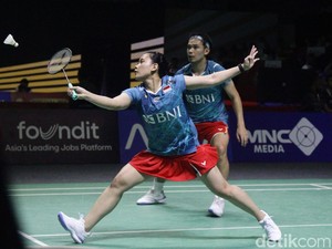 Arctic Open 2024: Rinov/Pitha Menang Telak, Lolos ke 16 Besar