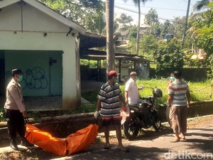 Kagetnya Ahmad Dani Temukan Mayat Dipenuhi Belatung di Sukabumi