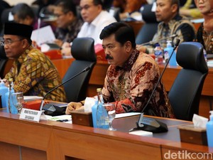 Data NPWP Diduga Bocor, Menko Hadi: Sebagian Tak Cocok dengan Data Asli