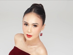 Yuni Shara Suka Pakai Kebaya, Berharap Anak Muda Turut Melestarikan
