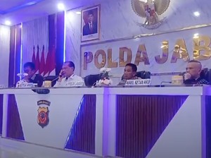 Ketua MKD Minta Kapolda Jabar Tindak Pelat DPR yang Dicurigai Palsu