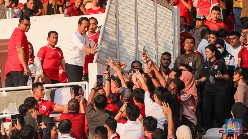 Laga Timnas Indonesia melawan Irak dalam lanjutan babak kualifikasi Piala Dunia 2026 di Stadion Utama Gelora Bung Karno (SUGBK), Senayan, Jakarta, Kamis (6/6/2024). (CNBC Indonesia/Faisal Rahman)