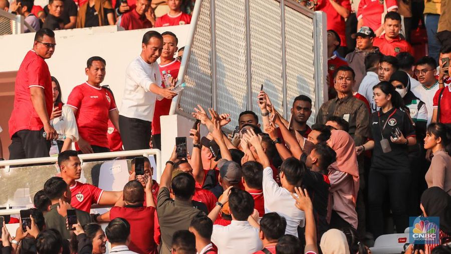 Laga Timnas Indonesia melawan Irak dalam lanjutan babak kualifikasi Piala Dunia 2026 di Stadion Utama Gelora Bung Karno (SUGBK), Senayan, Jakarta, Kamis (6/6/2024). (CNBC Indonesia/Faisal Rahman)