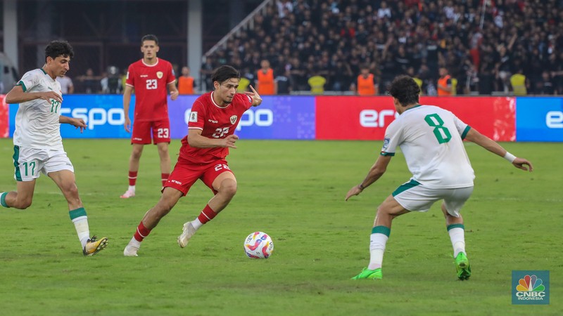 Laga Timnas Indonesia melawan Irak dalam lanjutan babak kualifikasi Piala Dunia 2026 di Stadion Utama Gelora Bung Karno (SUGBK), Senayan, Jakarta, Kamis (6/6/2024). (CNBC Indonesia/Faisal Rahman)