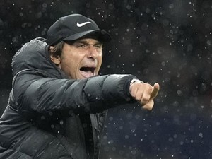 Diminta Ikut Chant Anti-Juve, Conte: Jangan Paksa Saya!