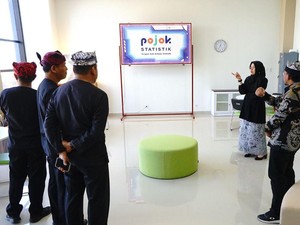Bupati Ipuk Resmikan Pojok Statistik, Inovasi Buatan Poliwangi