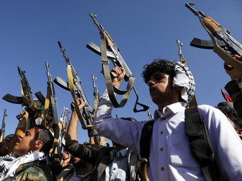 Bom! Houthi Yaman Ikut Perang AS-Israel vs Iran, Akan Rudal Laut Merah