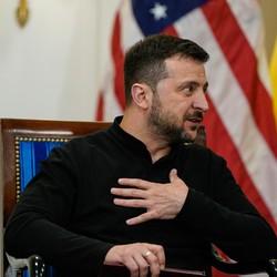 Tok! Presiden Ukraina Zelensky Bakal Ajukan Damai dengan Rusia
