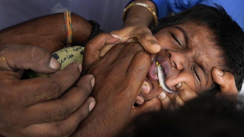An asthma patient is administered a traditional 