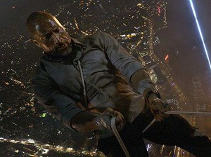 Sinopsis Film Skyscraper, Saat Gedung Tertinggi dan Teraman Diserang Teroris