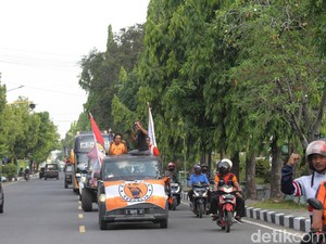 Lolos ke Liga 2, Persibo Bojonegoro Disambut Meriah Ratusan Boromania