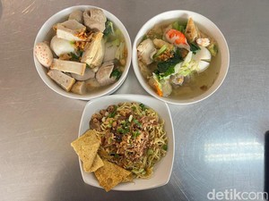 Gurih Menyegarkan! Bakso Yong Tau Fu di Pasar Baru Sejak 1998