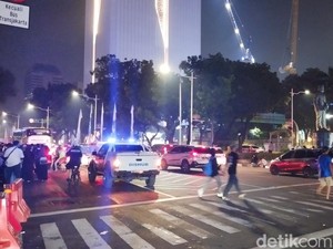 Aksi Bela Palestina Selesai, Jalan Medan Merdeka Selatan Kembali Dibuka