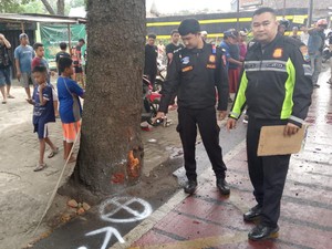 Pemotor Tewas Tabrak Pohon di Jalan Mayjend Sungkono Kota Malang