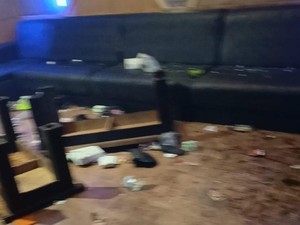 Diduga Cekcok dengan LC, Sekelompok Orang Rusak Rumah Karaoke Kota Blitar