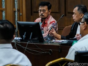 SYL Bawa-bawa Perintah Presiden Saat Tanya Ahli soal Pembenaran Diskresi