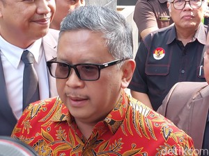 Hasto soal Kekhawatiran Cawe-cawe Jokowi di Pilkada: Sudah Lama di Pilpres