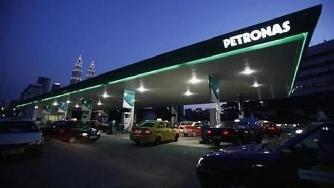 Malaysia Turunkan Harga BBM per 1 Juli