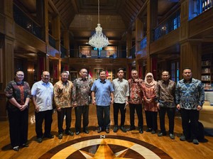 Saat Petinggi Unair Diajak Diskusi Prabowo dan Gibran Bahas Pendidikan