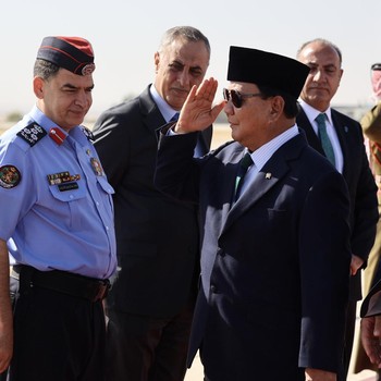 Prabowo Tiba di Yordania, Wakili Jokowi Hadiri KTT Khusus Soal Gaza