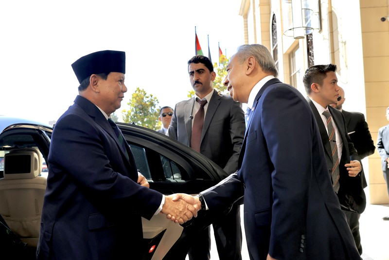 Prabowo Tiba di Yordania, Wakili Jokowi di KTT Gaza. (Dok: Biro Humas Kemhan RI) Prabowo Tiba di Yordania, Wakili Jokowi di KTT Gaza. (Dok: Biro Humas Kemhan RI)