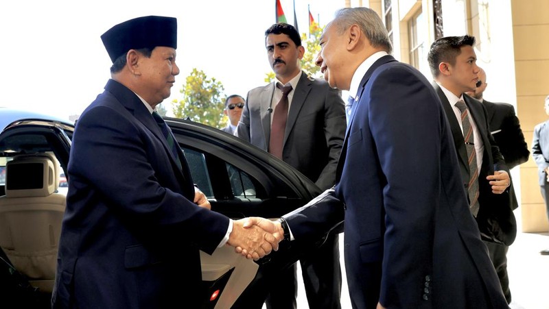 Prabowo Tiba di Yordania, Wakili Jokowi di KTT Gaza. (Dok: Biro Humas Kemhan RI)