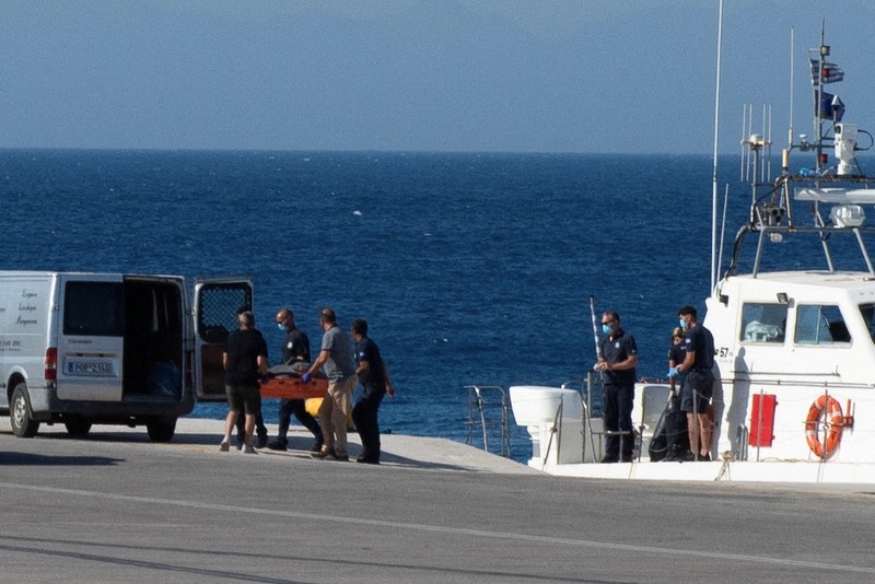 Seorang presenter televisi terkenal dari Inggris, Michael Mosley, ditemukan tak bernyawa di Pulau Symi, Yunani. (REUTERS/Panormitis Chatzigiannakis) Seorang presenter televisi terkenal dari Inggris, Michael Mosley, ditemukan tak bernyawa di Pulau Symi, Yunani. (REUTERS/Panormitis Chatzigiannakis)