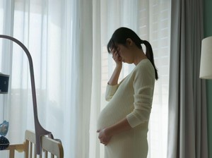 Mitos! Dokter Obgyn Pastikan Tak Ada Larangan Ibu Hamil Tidur di Pagi Hari