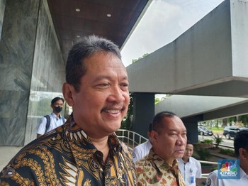 Live Now! Menteri Trenggono Bicara Transformasi Kelautan dan Perikanan