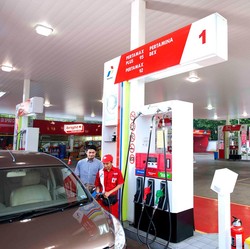 Harga BBM Pertamax Cs Tak Berubah di Agustus? Ini Kata Pertamina