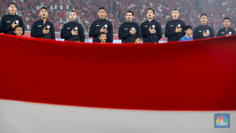 Pertandingan Tim Nasional (Timnas) Indonesia melawan Filipina dalam lanjutan babak Kualifikasi Piala Dunia 2026 di Stadion Utama Gelora Bung Karno (GBK) Senayan, Jakarta, Selasa (11/6/2024). (CNBC Indonesia/Faisal Rahman)