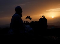 Melihat Khusyuk Manusia di Jabal Nur dan Gua Hira di Tengah Musim Haji