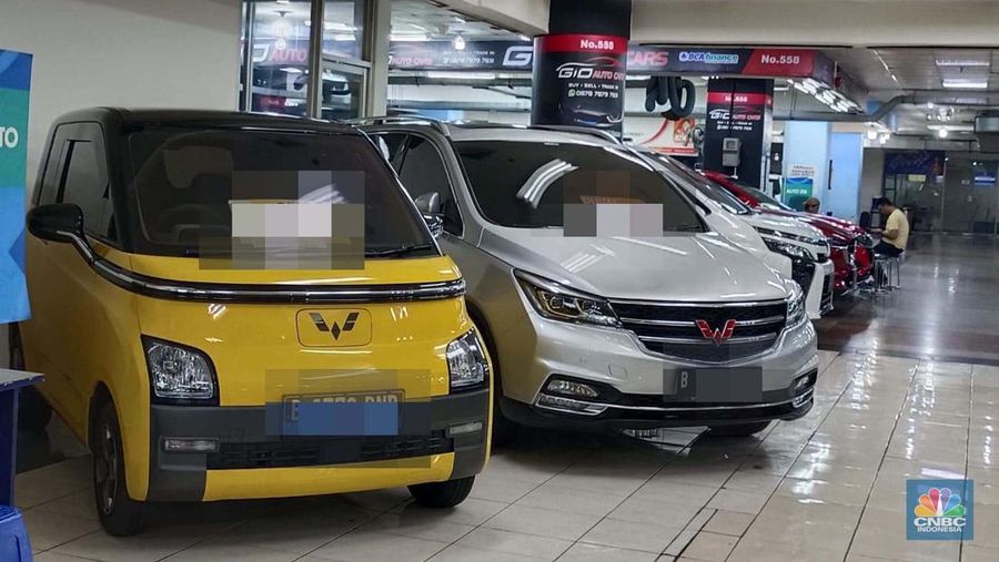 Ilustrasi penjualan mobil bekas. (CNBC Indonesia/Martya Rizky)