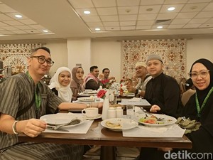 Ketika Tiga Pasangan Kakak - Adik Bersama Memenuhi Panggilan Arafah