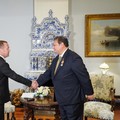 Airlangga Temui Eks Presiden Rusia di Moskow, Ini yang Dibahas!