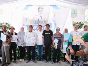 Dekatkan Pelayanan, Pemkab Karawang Gelar Gebyar Paten di Pakisjaya