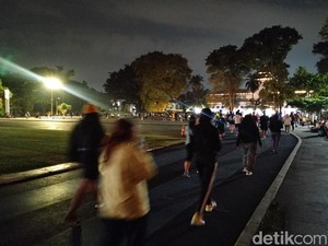 Melihat Fenomena Lari Malam yang Lagi Ngetren di Bandung