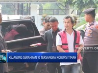 Video: Kejagung Serahkan 10 Tersangka Korupsi Timah ke Kejari Jaksel