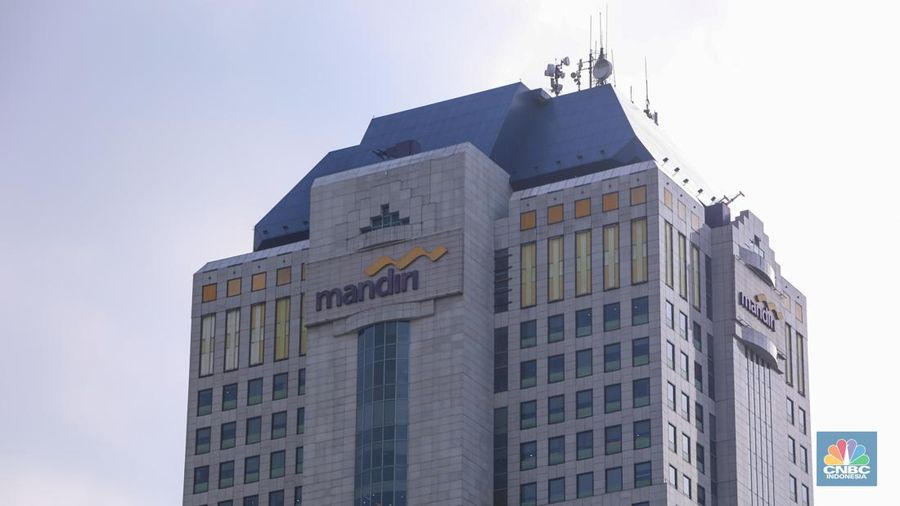 Ilustrasi Gedung Bank Mandiri. (CNBC Indonesia/Faisal Rahman)