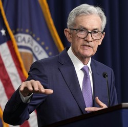 Tok! The Fed Tahan Suku Bunga, Tak Akan Buru-buru Cut Rate