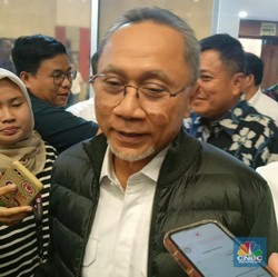 Mendag Zulhas 'Ngamuk' Mau Hancurkan Keramik China Ilegal Rp 80 M